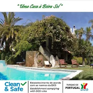 Uma Casa A Beira Sol 3* Lagos